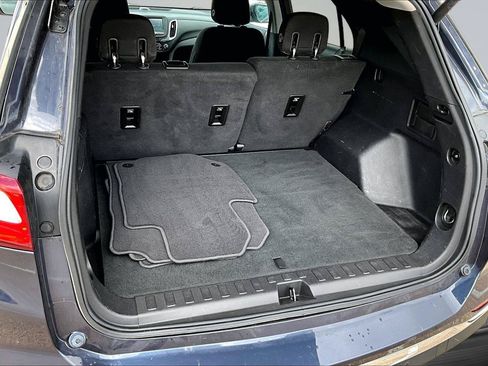 Used 2018 Chevrolet Equinox LT FWD image 5