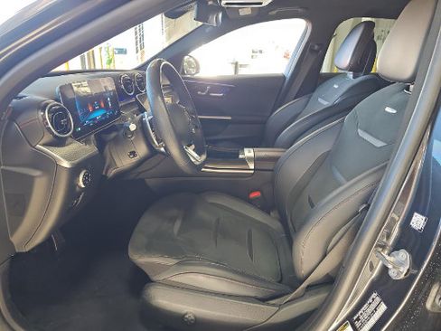 Used 2023 Mercedes-Benz C 43 AMG 4MATIC Sedan image 9