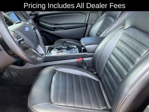 Used 2019 Ford Edge SEL w/ Equipment Group 201A FWD image 5