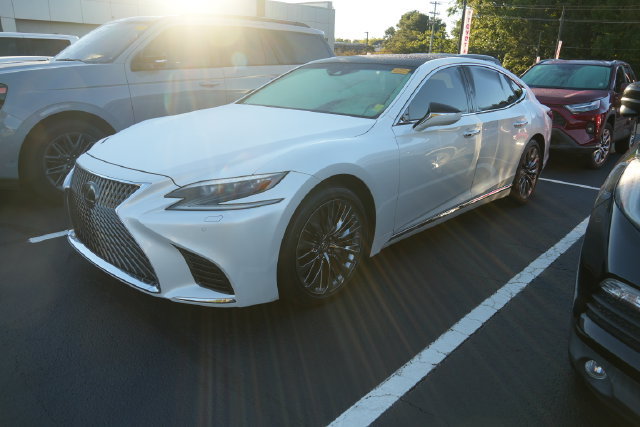 Used 2019 Lexus LS 500 w/ Interior Upgrade Package RWD image 8