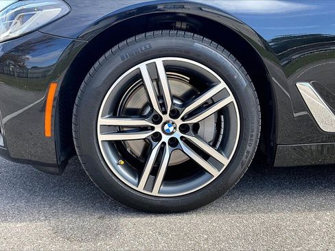 Used 2023 BMW 530i 530i w/ Premium Package image 31