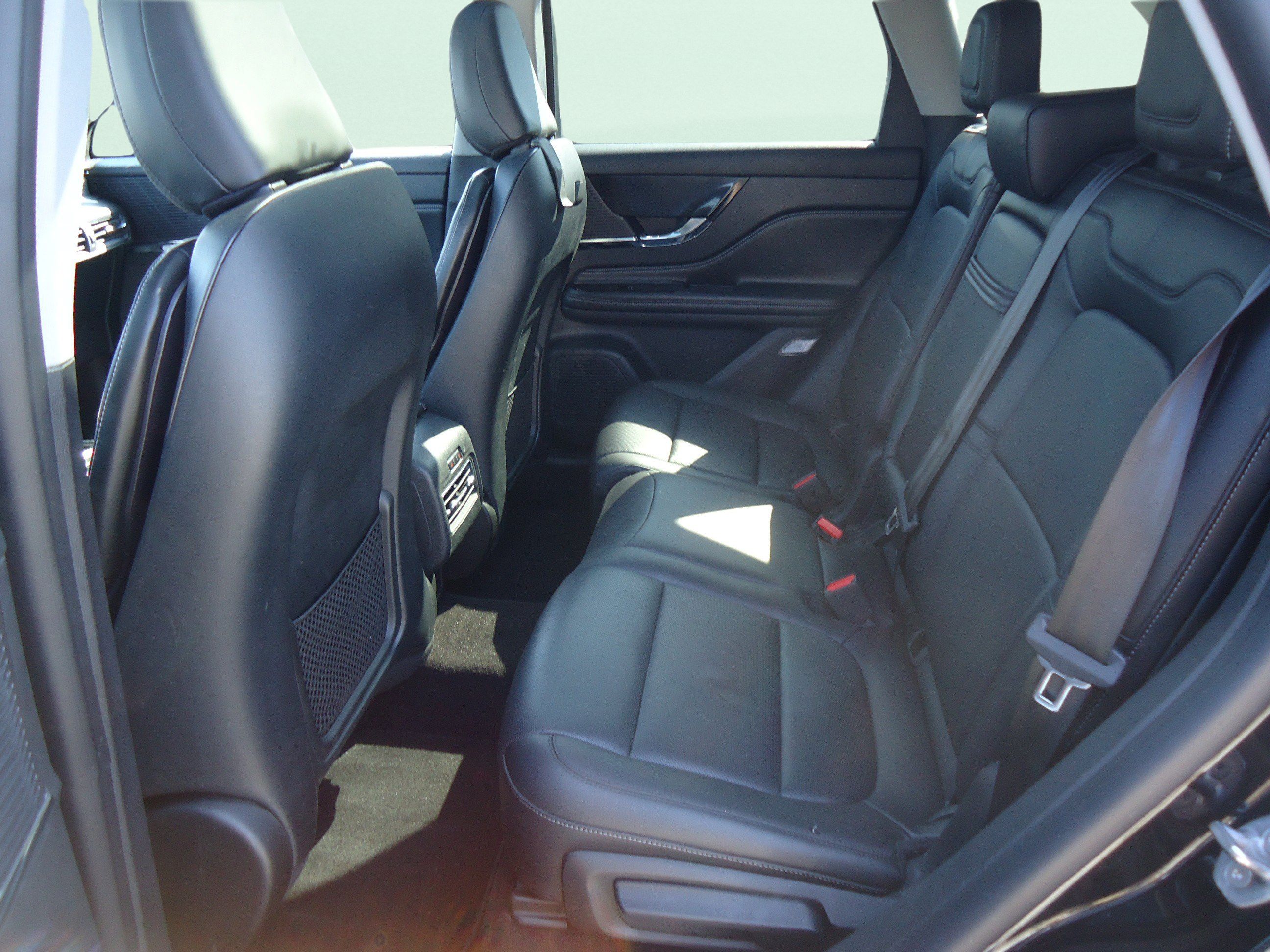 Used 2022 Lincoln Corsair AWD w/ Premium Package image 29