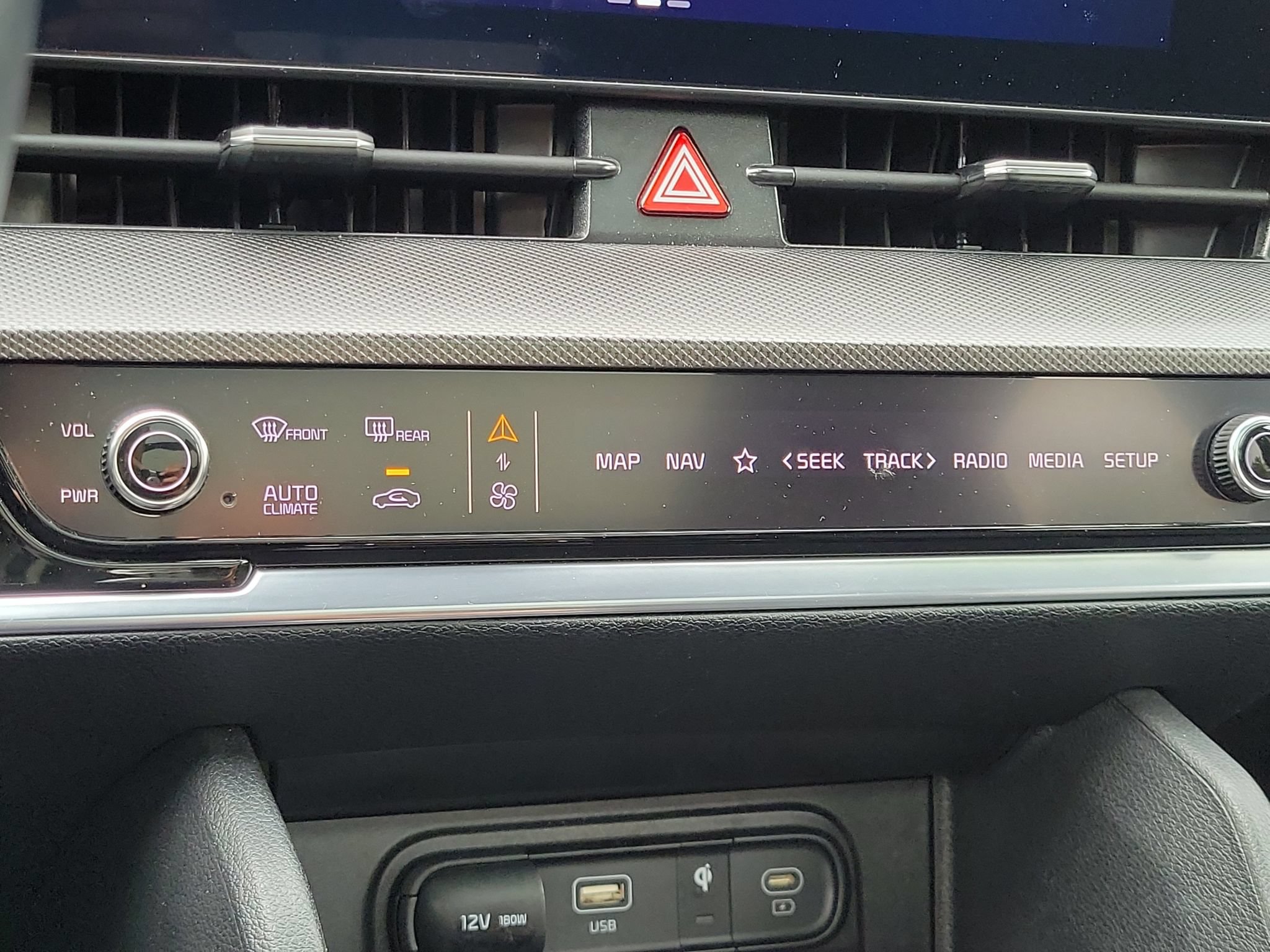 Certified 2024 Kia Sportage SX AWD/4WD image 20