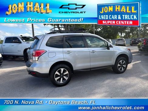 Used 2018 Subaru Forester 2.5i Premium AWD/4WD image 11