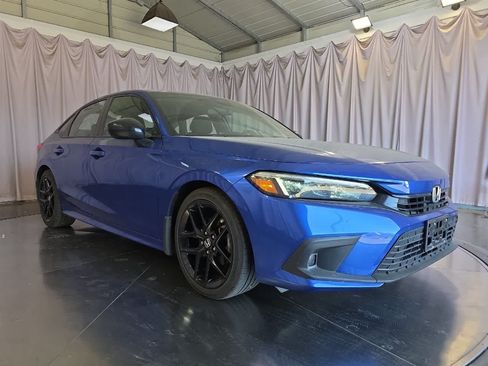 Used 2024 Honda Civic Sport image 10
