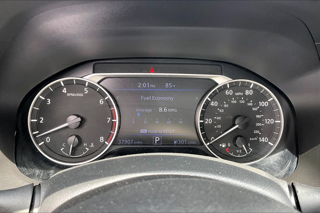Used 2025 Nissan Altima 2.5 SV FWD image 12