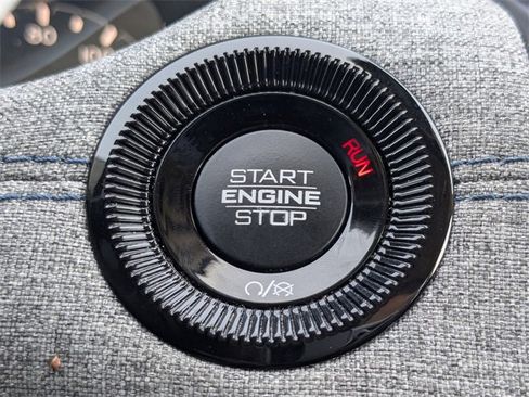 Used 2022 Jeep Compass Latitude image 33