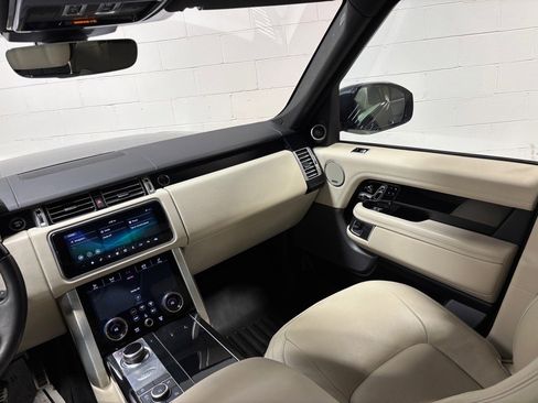 Used 2022 Land Rover Range Rover Westminster Edition image 36