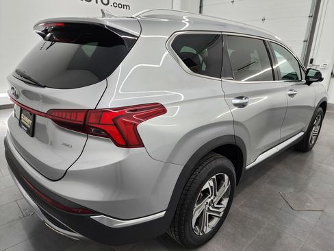 Used 2023 Hyundai Santa Fe SEL w/ Premium Package image 5