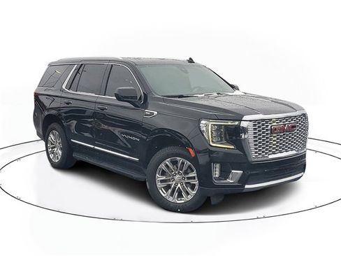 Certified 2021 GMC Yukon SLT image 2