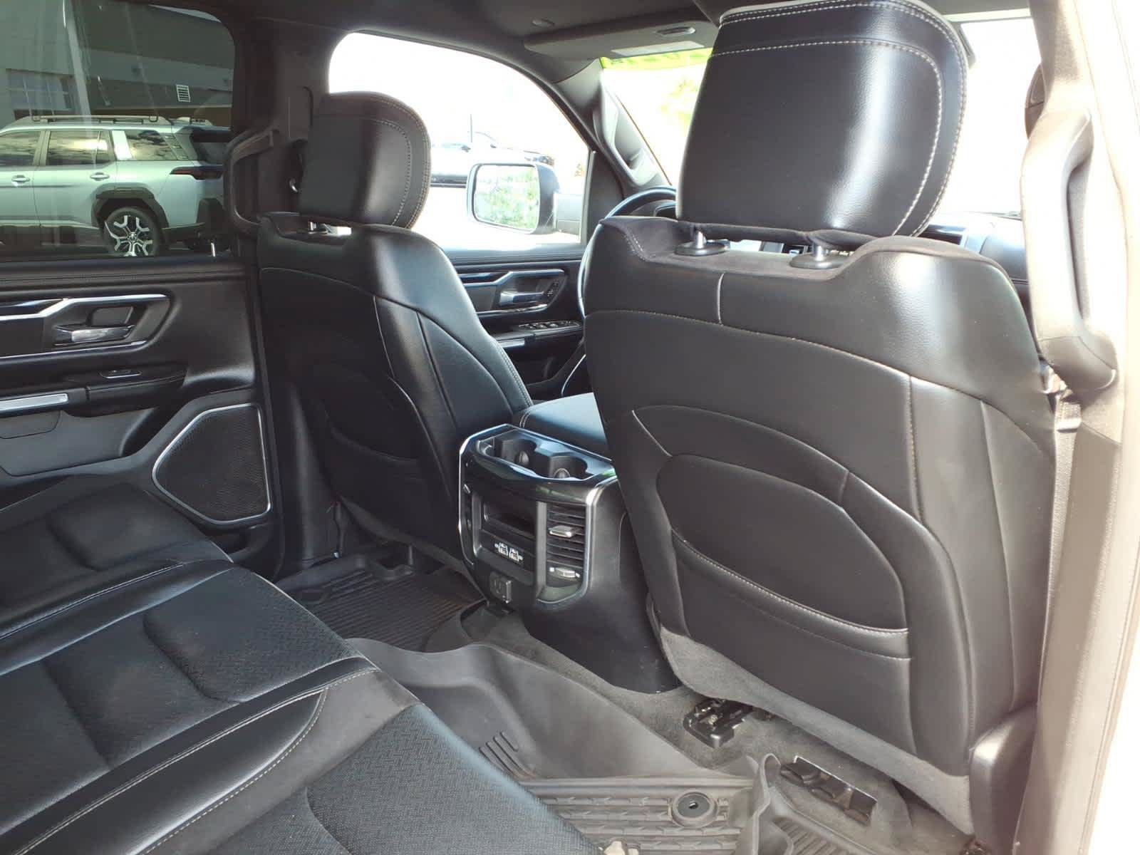 Used 2021 RAM 1500 Laramie w/ Sport Appearance Package AWD/4WD image 19