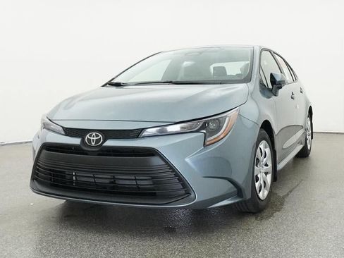 New 2026 Toyota Corolla LE FWD image 32