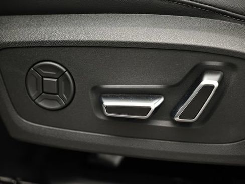 New 2026 Audi Q3 quattro 2.0T AWD/4WD image 22