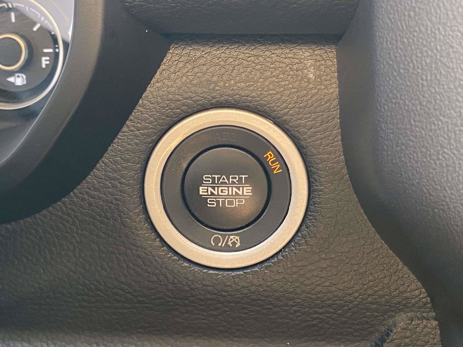 Used 2023 RAM 1500 Laramie AWD/4WD image 24