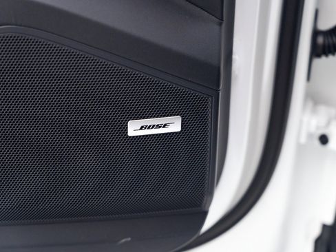 New 2026 Porsche Cayenne S image 25