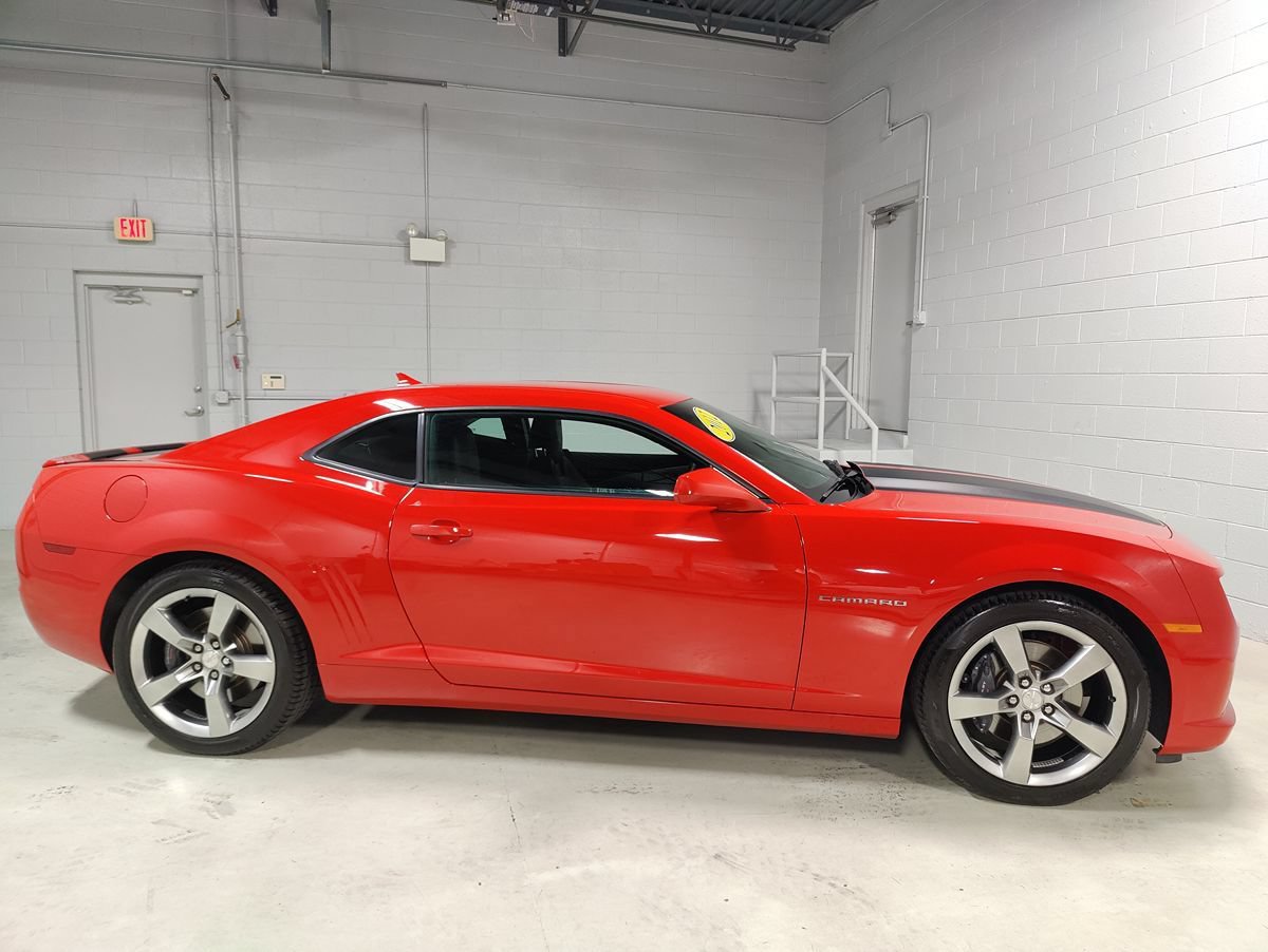 Used 2012 Chevrolet Camaro SS w/ RS Package RWD image 4