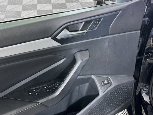 Used 2025 Volkswagen Jetta S image 15