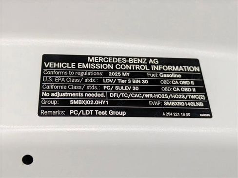 Certified 2025 Mercedes-Benz GLC 300 image 26