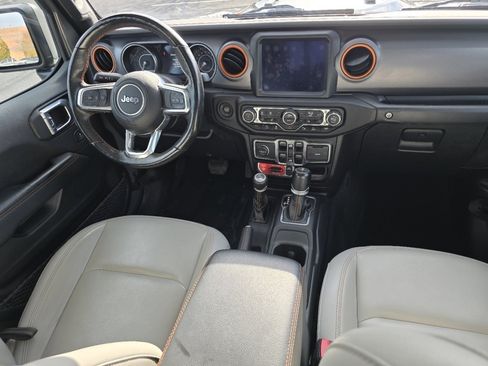 Used 2021 Jeep Gladiator Mojave w/ Dual Top Group image 26