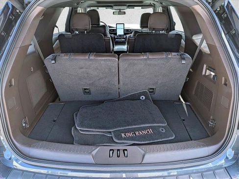 Certified 2022 Ford Explorer King Ranch w/ Premium Technology Package AWD/4WD image 14