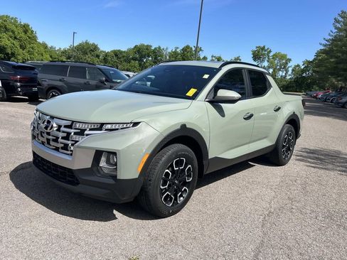 Certified 2023 Hyundai Santa Cruz SEL w/ Activity Package FWD image 3