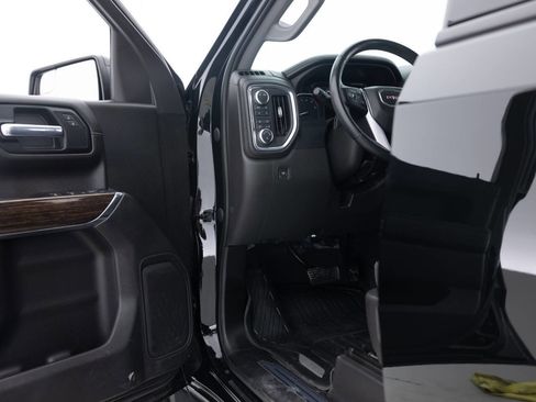 Used 2022 GMC Sierra 1500 Elevation image 28