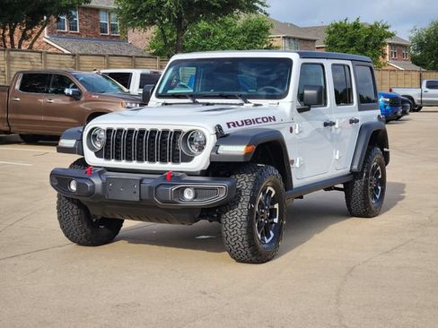 Used 2026 Jeep Wrangler Unlimited Rubicon AWD/4WD image 11