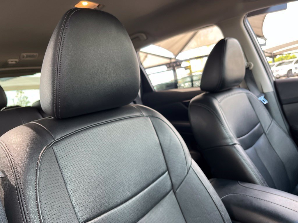 Used 2018 Nissan Rogue SL AWD/4WD image 31