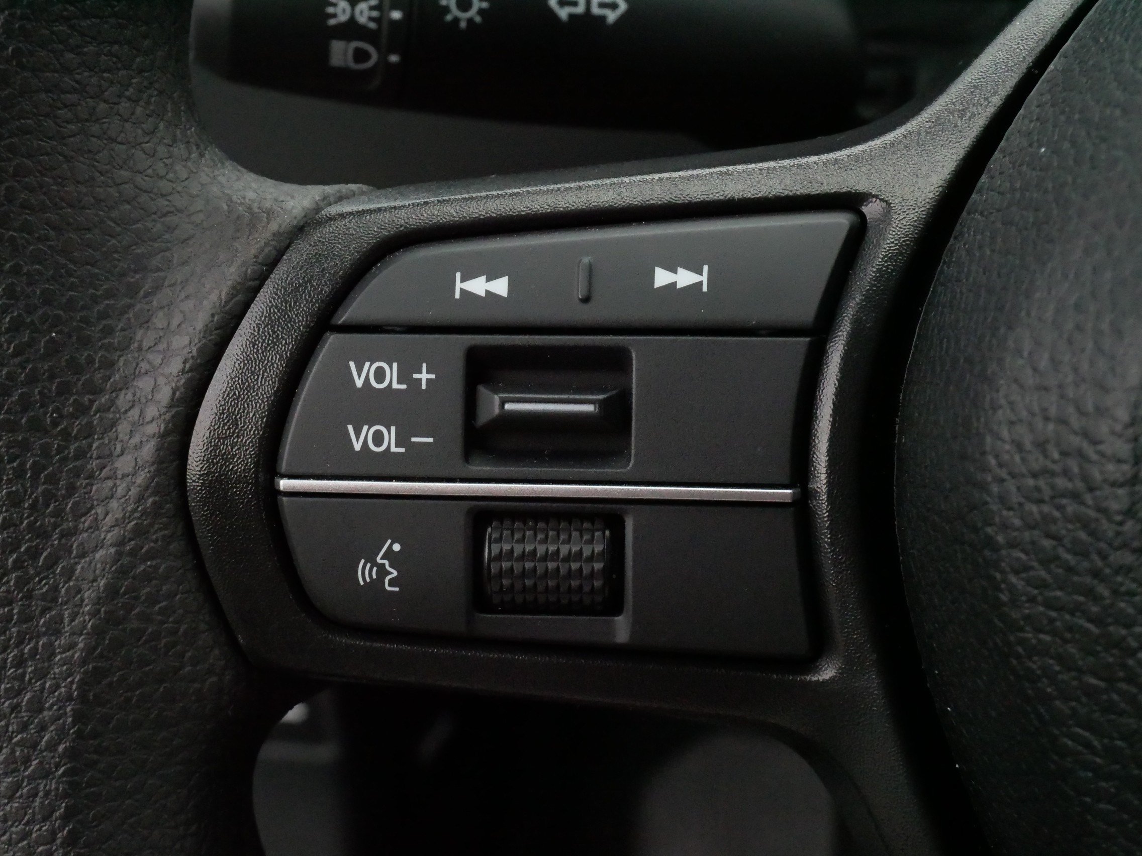 Used 2026 Honda Accord SE image 28