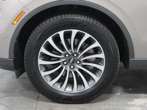 Used 2021 Lincoln Aviator Reserve w/ Equipment Group 201A AWD/4WD image 18