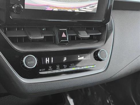 Used 2023 Toyota Corolla LE image 15