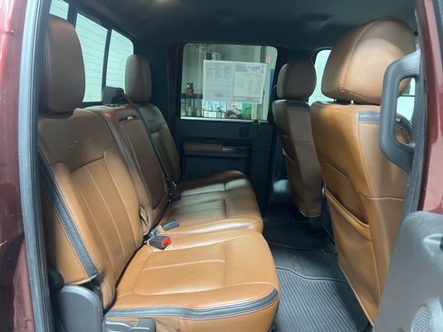 Used 2015 Ford F350 Platinum image 10