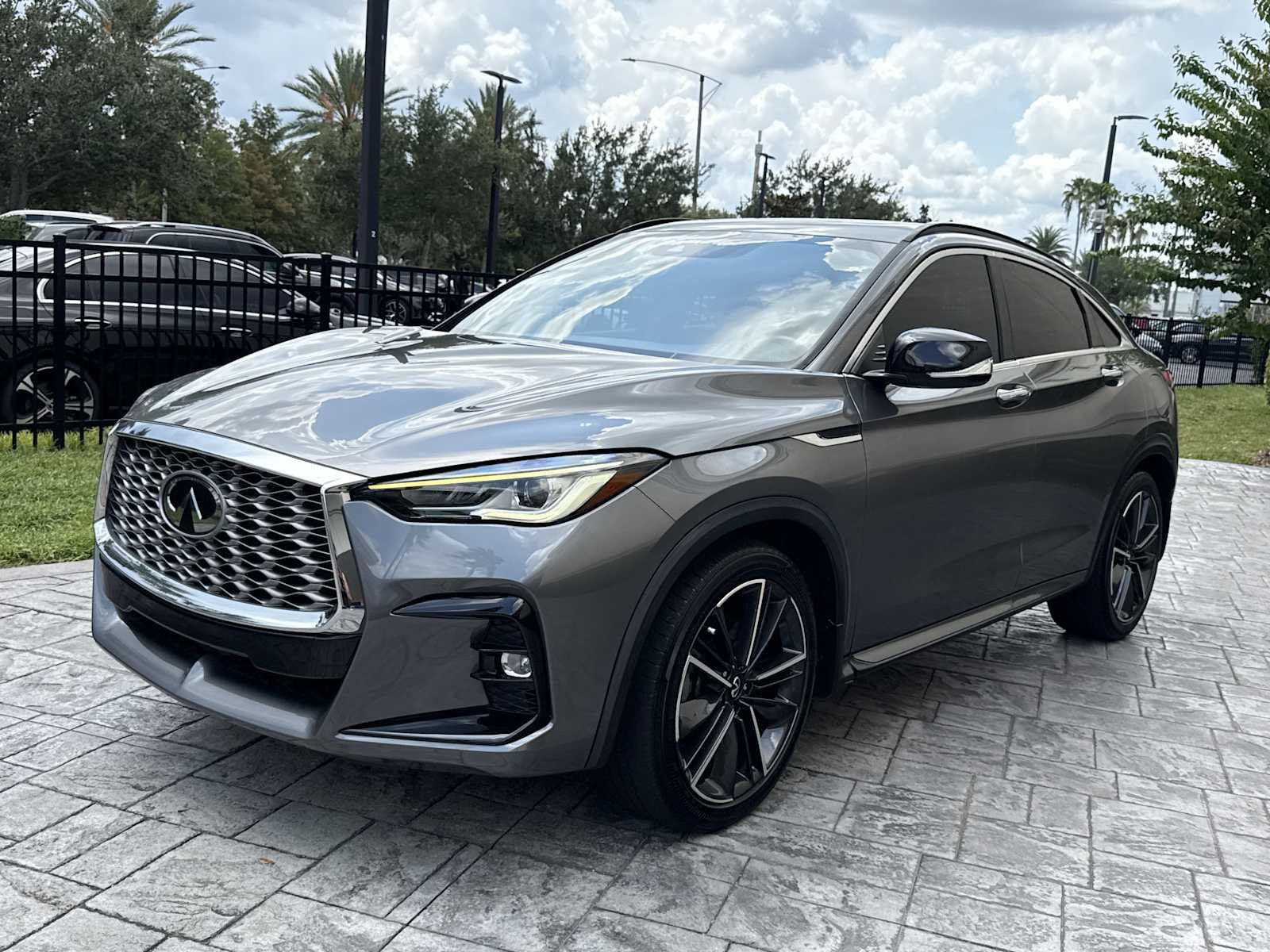 Used 2023 INFINITI QX55 Luxe w/ Cargo Package AWD/4WD image 8