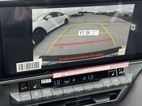 New 2026 Toyota Camry SE FWD image 6