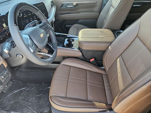 New 2026 Chevrolet Tahoe High Country AWD/4WD image 9