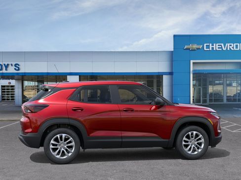 New 2026 Chevrolet TrailBlazer LS w/ LS Confidence Package FWD image 6