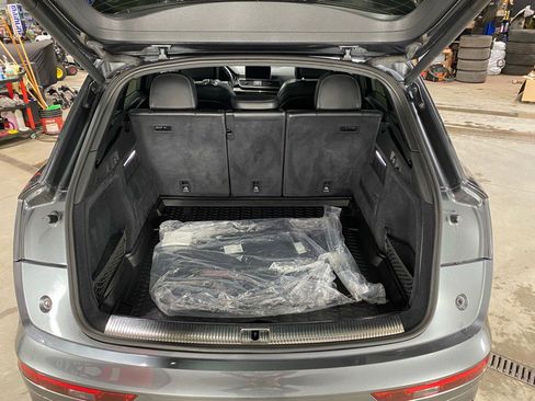 Used 2018 Audi SQ5 Premium Plus image 20