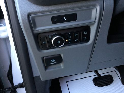 New 2025 Ford F150 XLT w/ Equipment Group 302A MID image 10