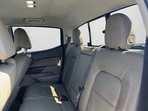Used 2016 GMC Canyon SLT w/ Driver Alert Package AWD/4WD image 19