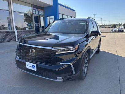 Certified 2023 Honda Pilot Touring