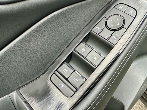 New 2026 Nissan Rogue SV image 28