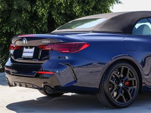 Used 2026 BMW 430i Convertible w/ M Sport Package RWD image 11