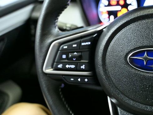 Used 2025 Subaru Outback Premium image 39