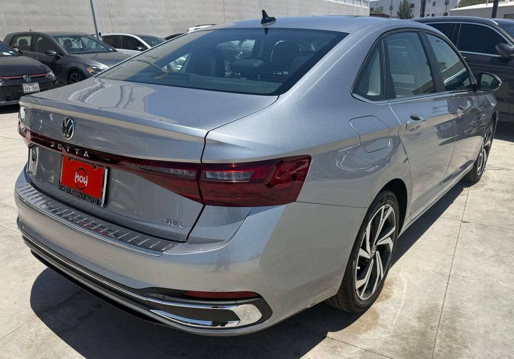 Certified 2026 Volkswagen Jetta SEL FWD image 8
