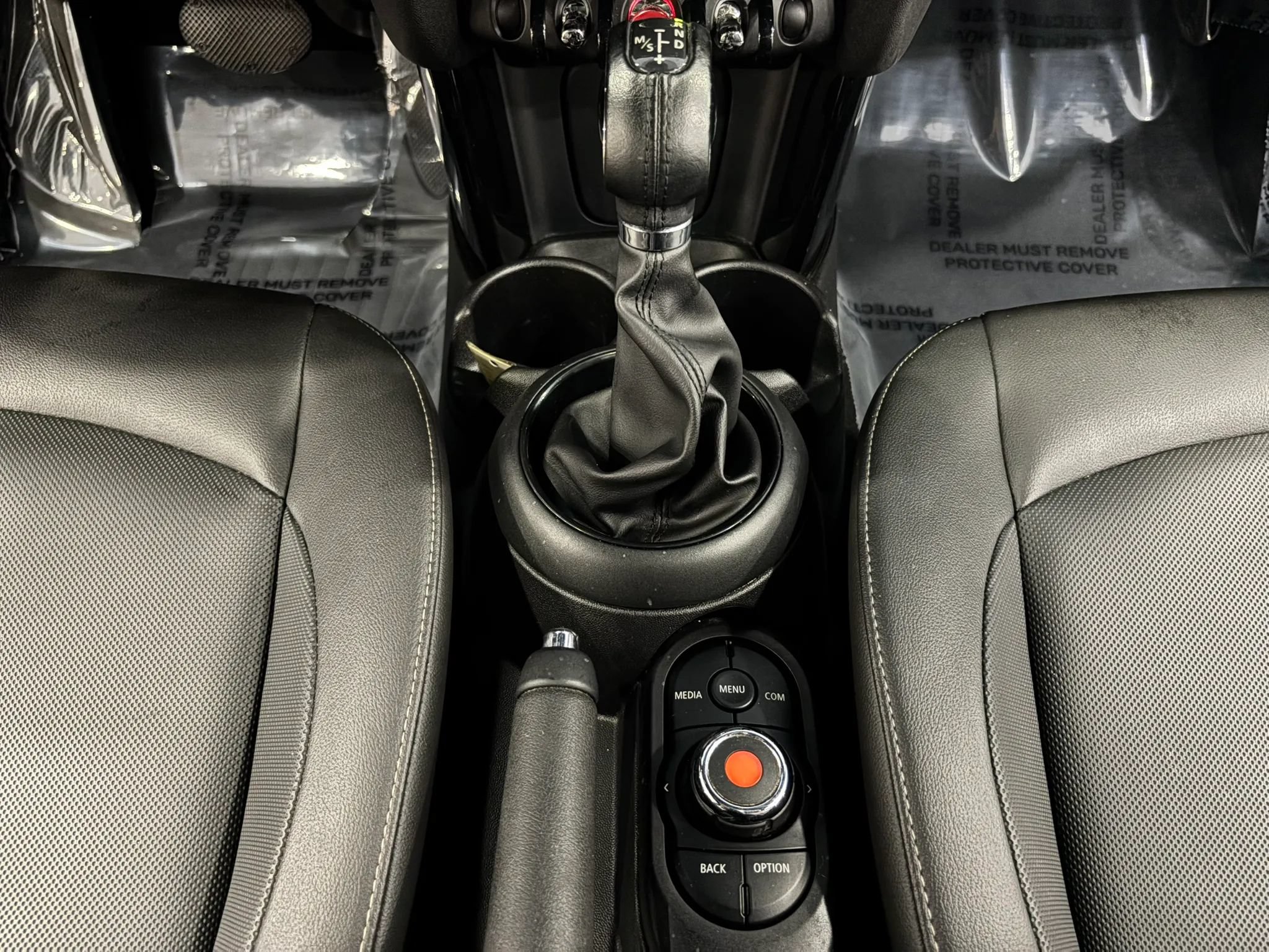 Used 2019 MINI Cooper 2-Door Hardtop w/ Premium Package FWD image 20