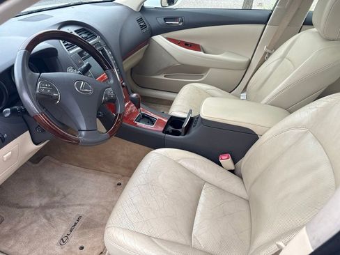 Used 2011 Lexus ES 350 FWD image 23