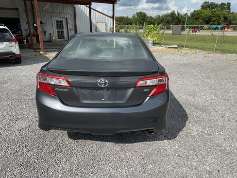 Used 2013 Toyota Camry SE FWD image 6