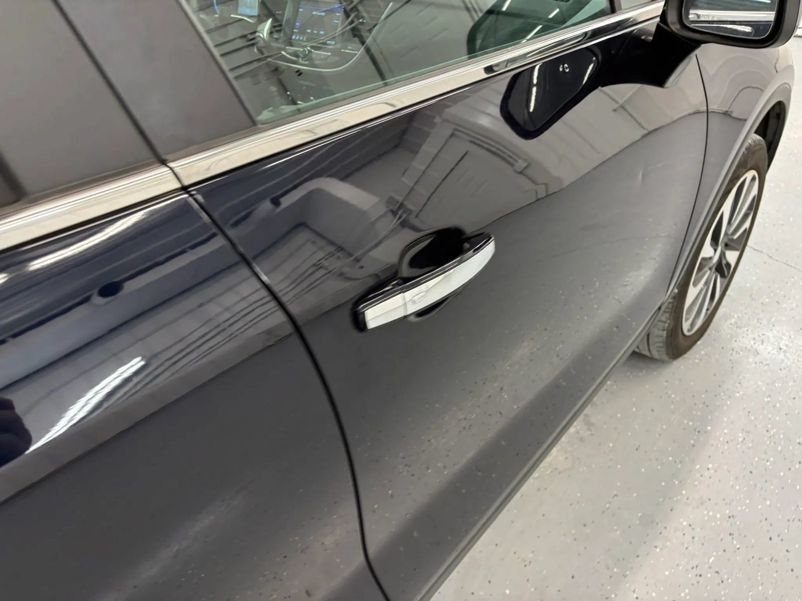 Used 2022 Buick Encore Preferred AWD/4WD image 24