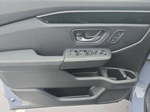 Used 2025 Honda Pilot Touring image 28