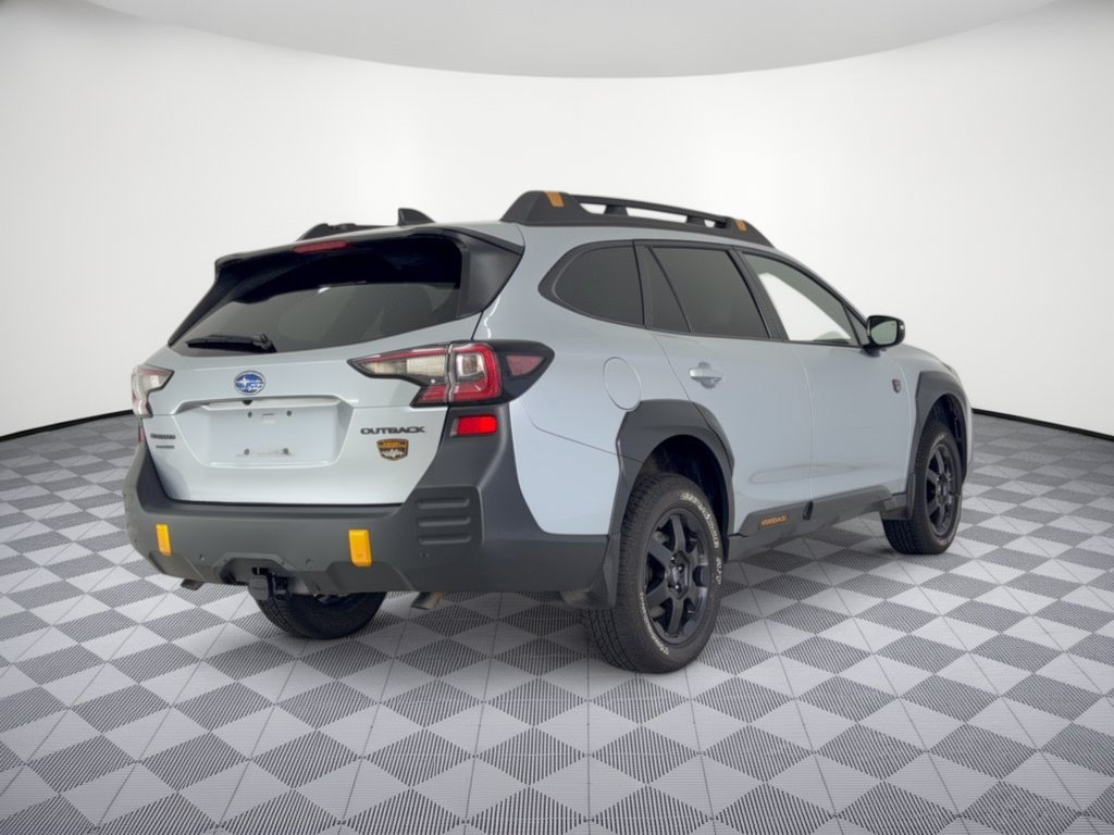 Used 2025 Subaru Outback Wilderness w/ Wilderness Package AWD/4WD image 9